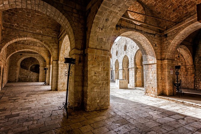 Legendary Game of Thrones & Lokrum Island Tour - Crossing to Lokrum for Qarth and the Iron Throne