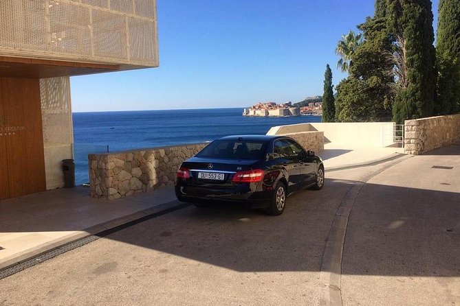 Luxury private transfer: Dubrovnik airport to Dubrovnik - The people who make the service work