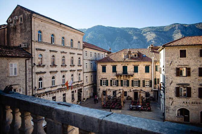 Montenegro Full-Day Trip from Dubrovnik with Optional Boat Trip - Border crossings and the real timetable