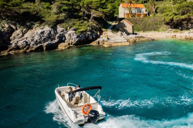 Private Boat Tour-Elafiti islands,Blue and green cave,Sandy Beach - Lokrum and Dubrovnik’s walls from the sea