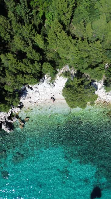 Private Boat Tour Tailor-Made 6h-All Inclusive - Is $480 good value for six people?