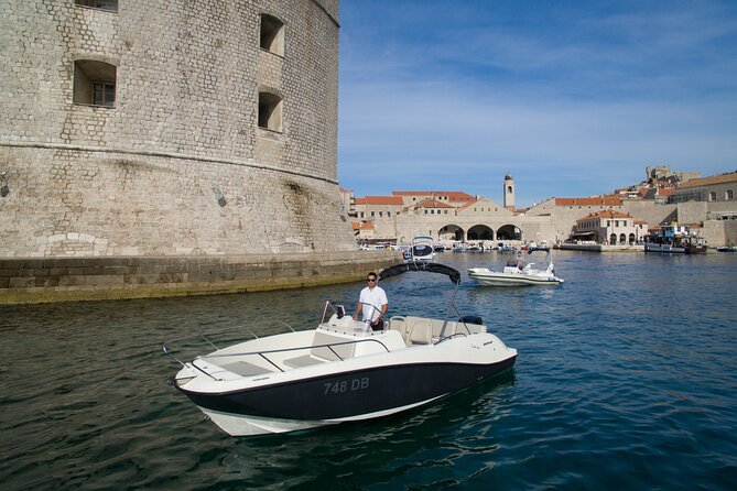 Private boat tour to Elafiti islands and south part of Mljet 8h. ALL INCLUDED - Island ports and lunch on your own terms