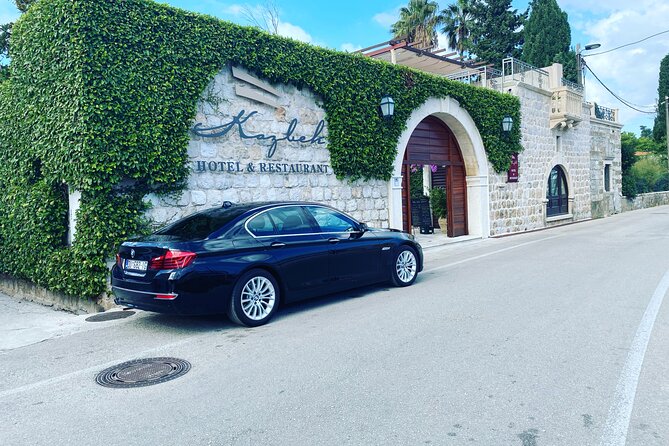 Private Round-Trip Airport Transfer in Dubrovnik - Booking details that matter