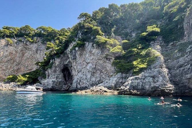 Private Speedboat Tour | Caves Beaches Islands and more - Kolocep, the local starting point