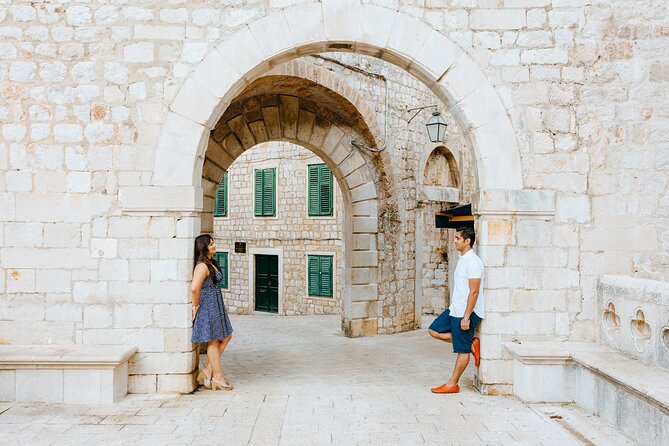Private Vacation Photography Session with Local Photographer in Dubrovnik - Choosing between the City Walls and Old Town
