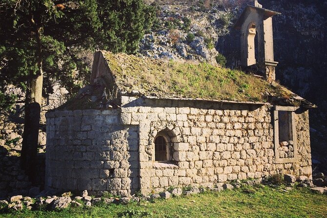 Small Group Sights Tour in Bosnia.Mostar,Kravica Falls and more - Comfort, communication, and the long ride home