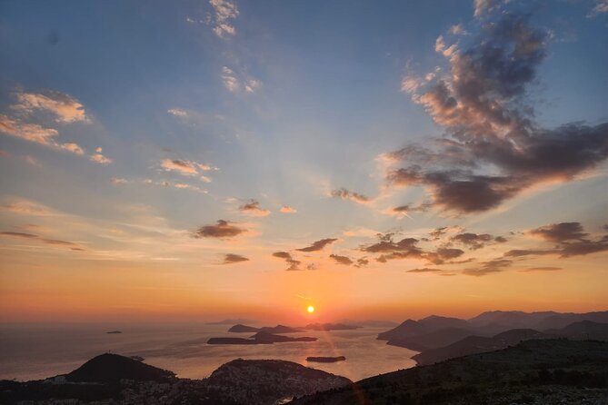 Sunset and Wine / Dubrovnik Sunset Tour and Premium Wine Tasting - What the private format changes