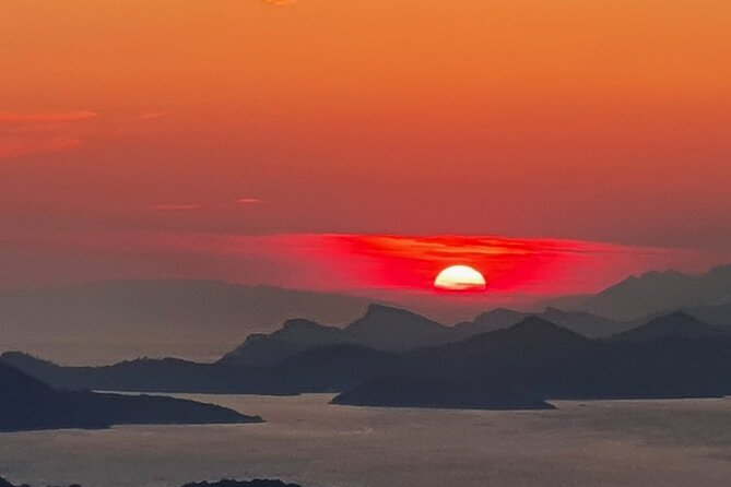 Sunset and Wine / Dubrovnik Sunset Tour and Premium Wine Tasting - Who will enjoy this most