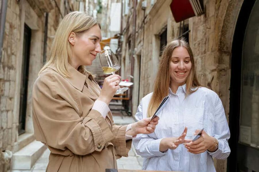 Wine Quest - A Journey Through Dubrovnik's Vinous Heritage - Five challenges that keep the tasting active